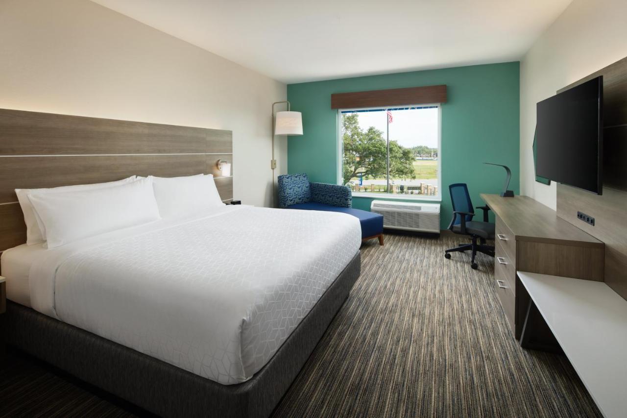 Holiday Inn Express & Suites Gulf Breeze - Pensacola Area By Ihg Exterior photo
