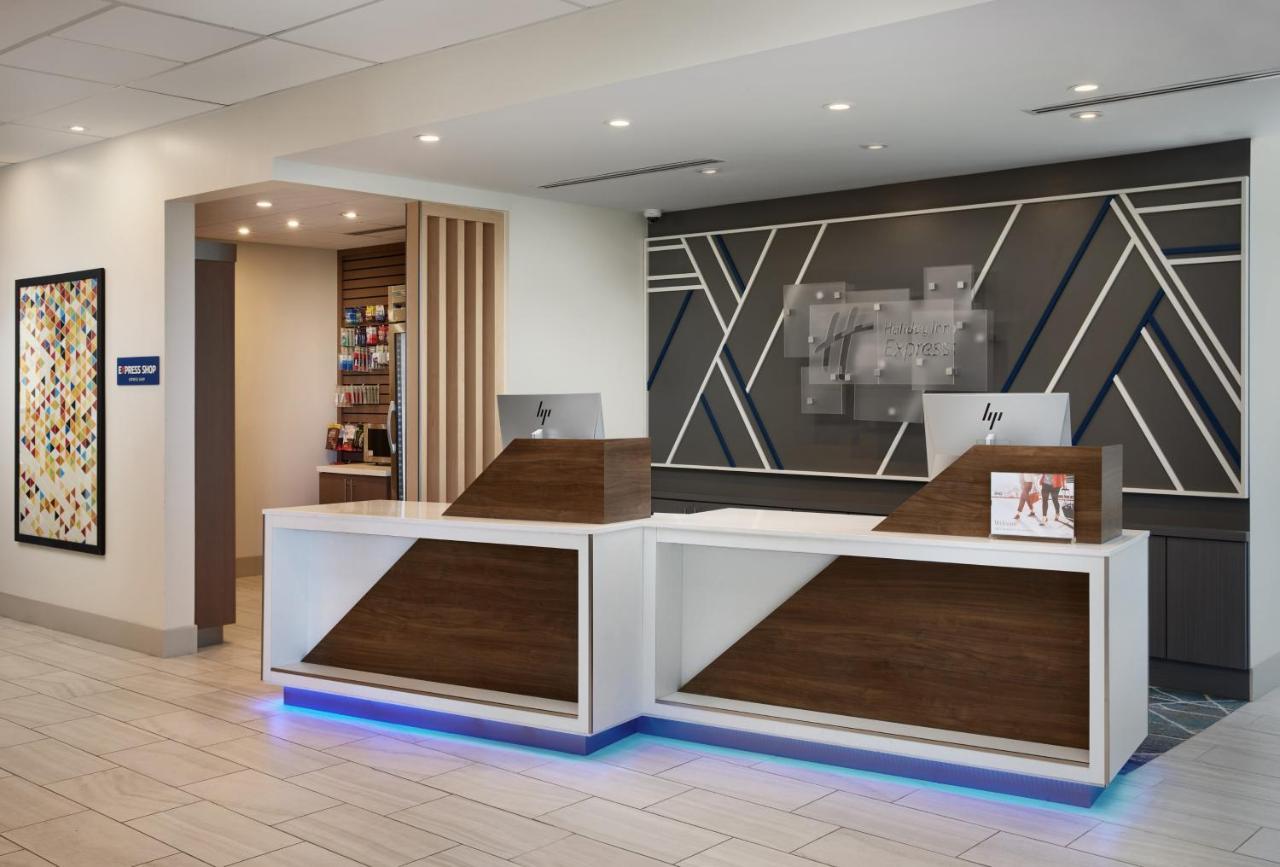 Holiday Inn Express & Suites Gulf Breeze - Pensacola Area By Ihg Exterior photo